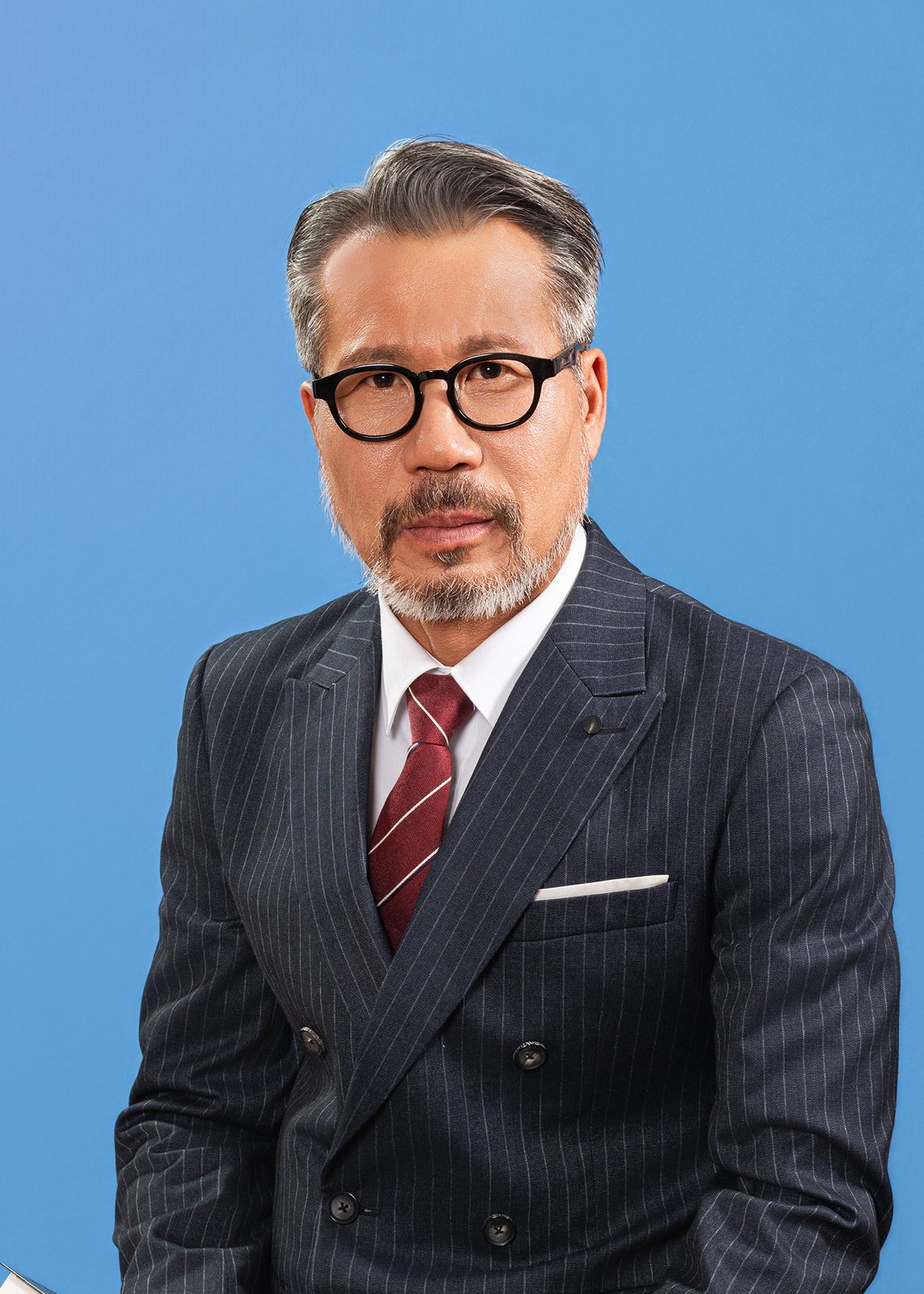 정장 장수사진 — 촬영 스타일 예시
