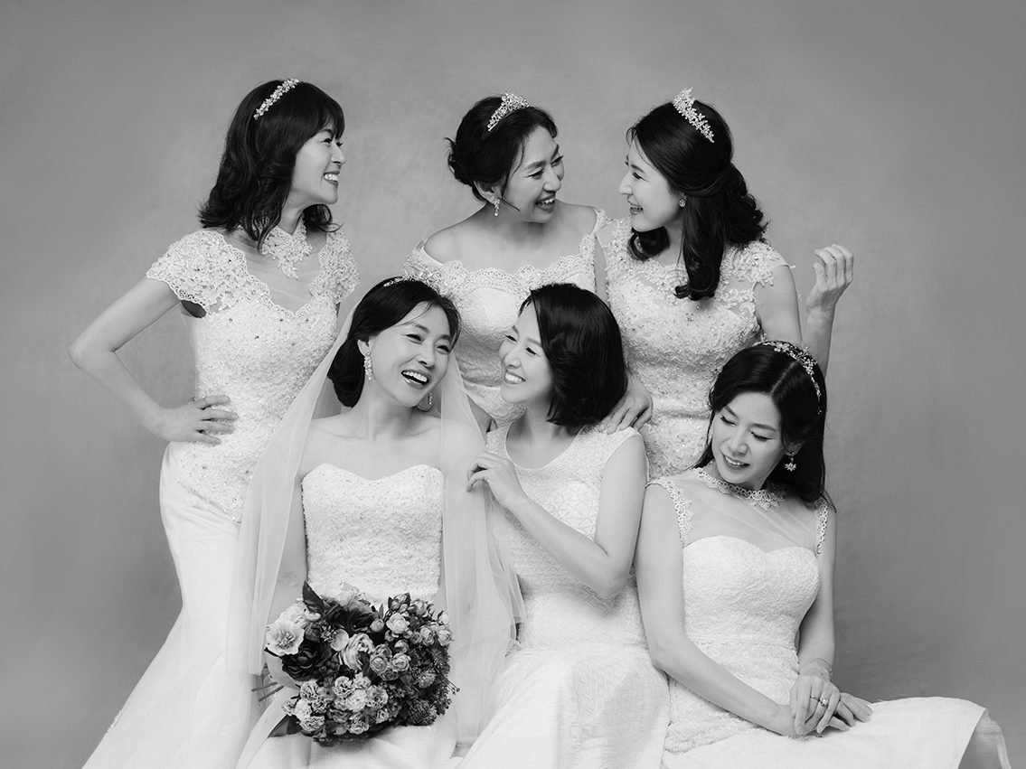 드레스 컨셉 단체 촬영 — 촬영 스타일 예시